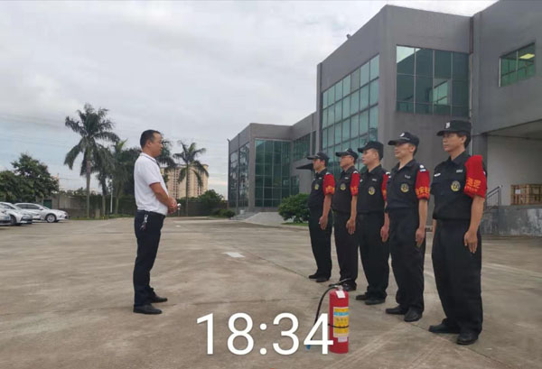 大型廠(chǎng)區(qū)保安服務(wù)